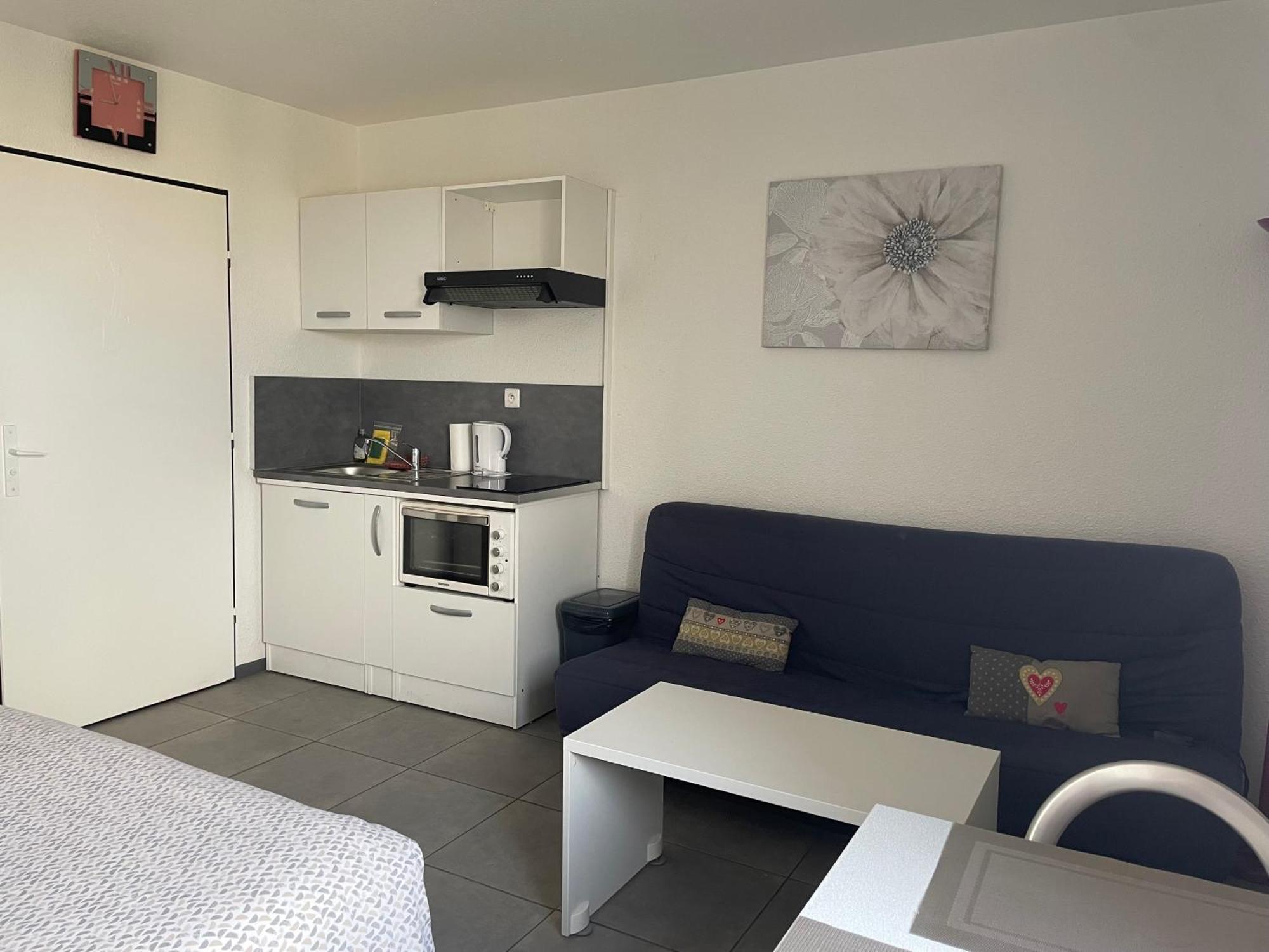 Au Rythme Des Ferrys Appartement Calais Buitenkant foto